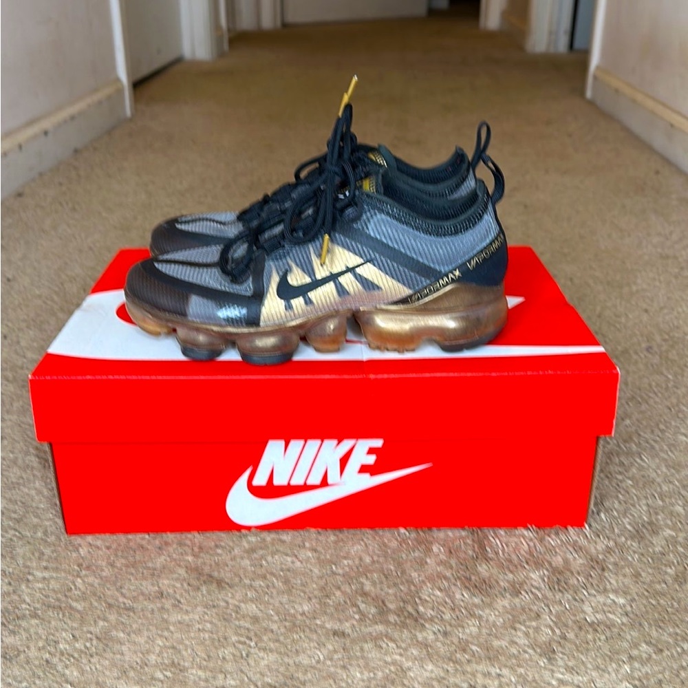 Nike Air Vapormax (4.5y)